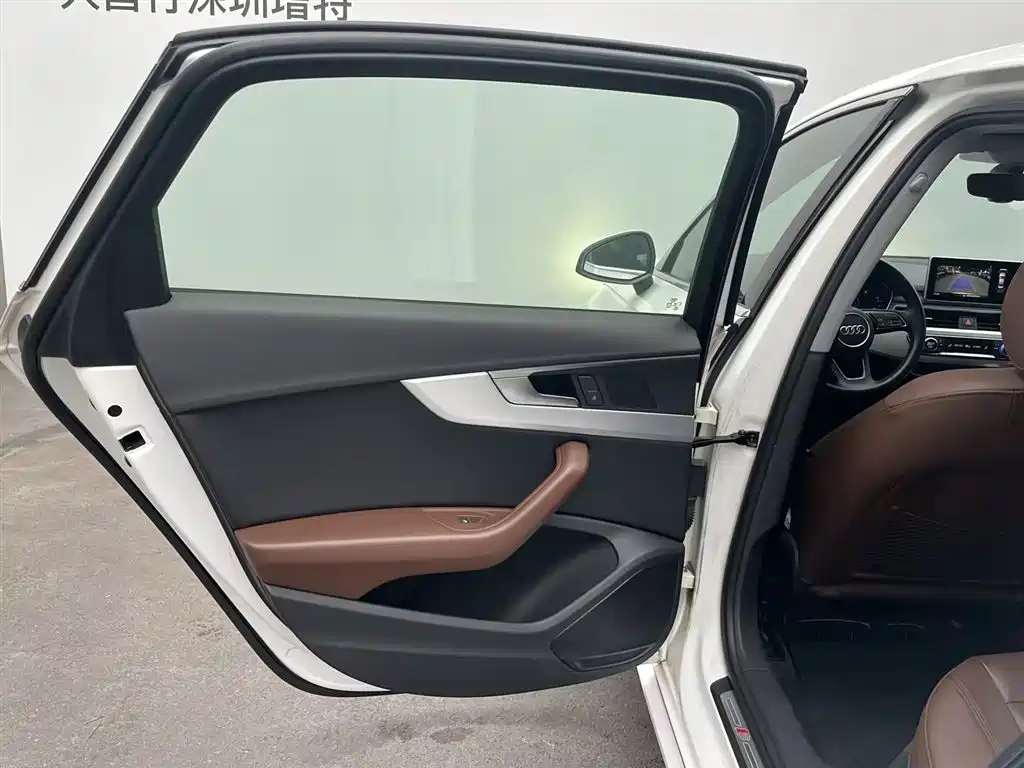 Audi A4L 2019 40 TFSI Fashion (China V) фото 10