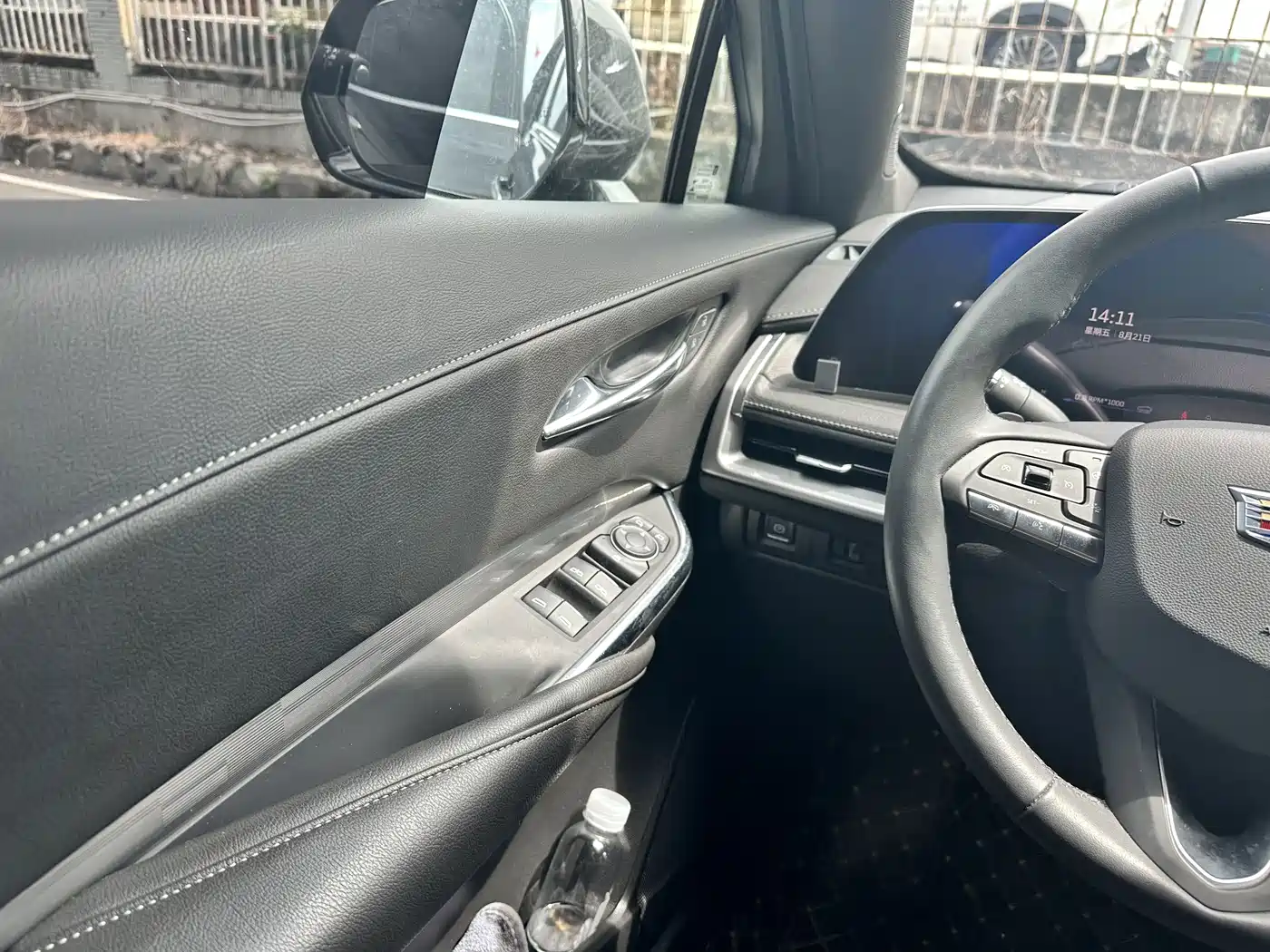 Cadillac XT4 2023 2024 28T 2WD Luxury