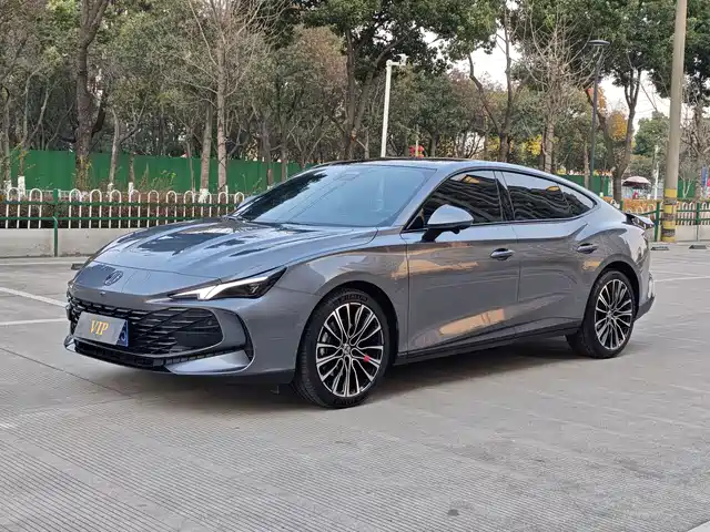 MG 7 1.5T 300 DCT, Элегантная