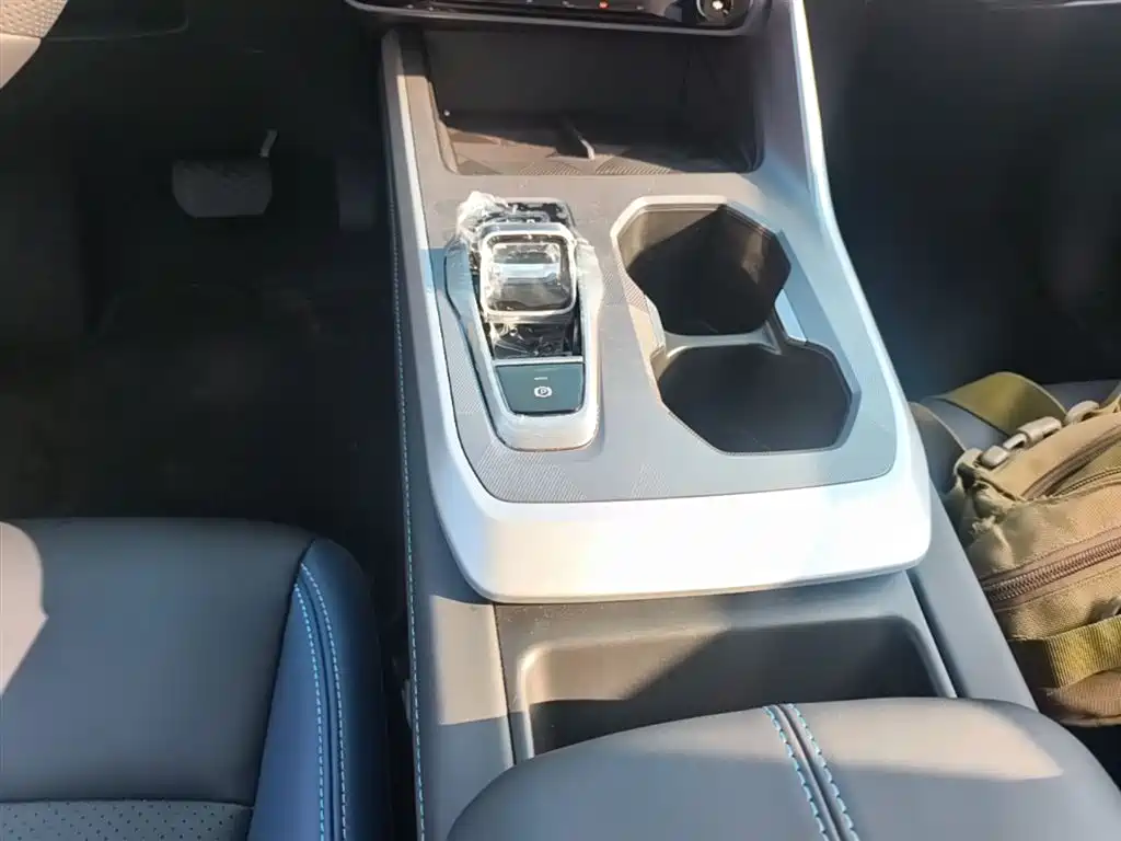GAC Trumpchi Trumpchi GS3 2026 GS3 Emzoom 270T Sport Edition фото 14