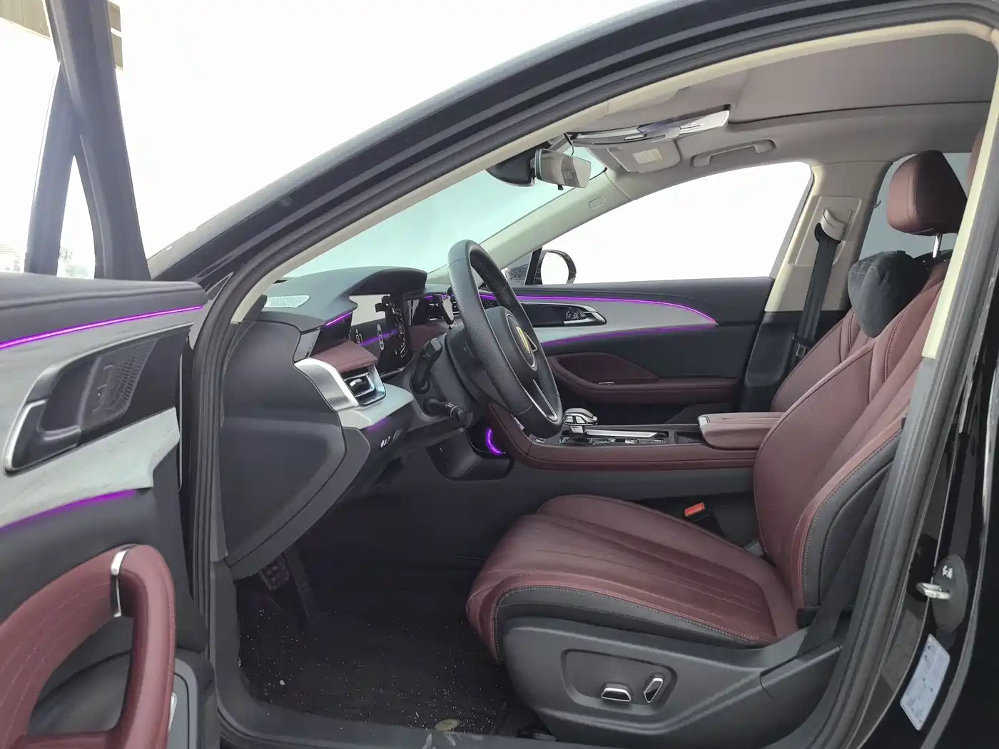 Hongqi H5 2024 1.5T DCT Smart Connect Flag Rhythm Edition фото 4