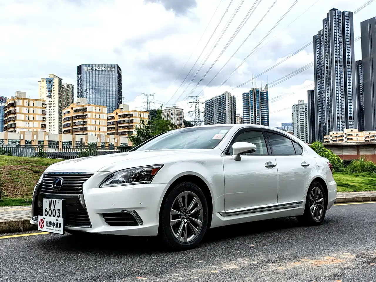  Lexus Lexus LS 2016 600hL