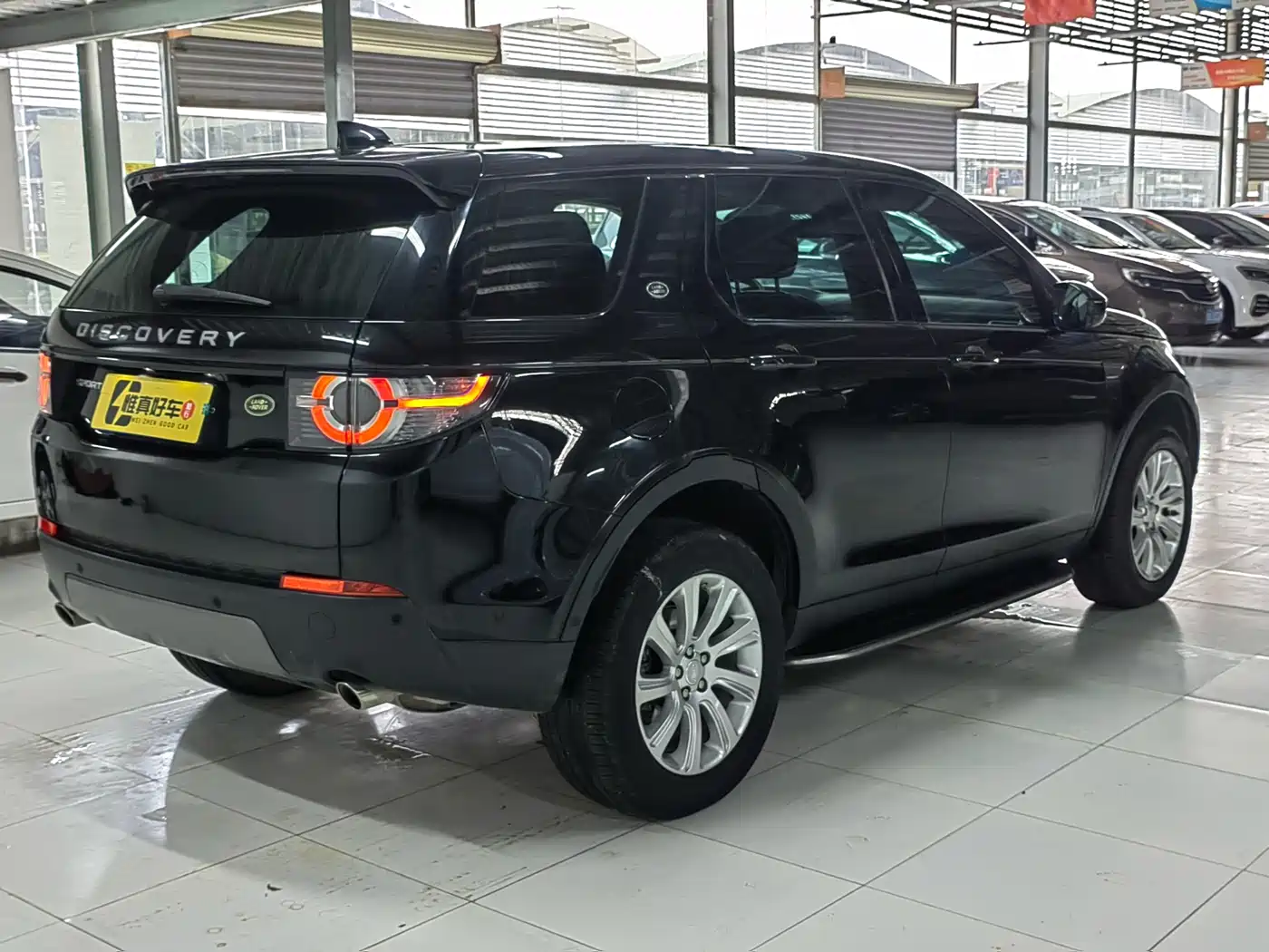 Land Rover Discovery Sport 2019 240PS SE Edition China V фото 26