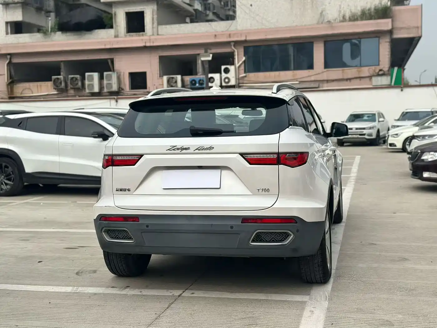 ZOTYE T700