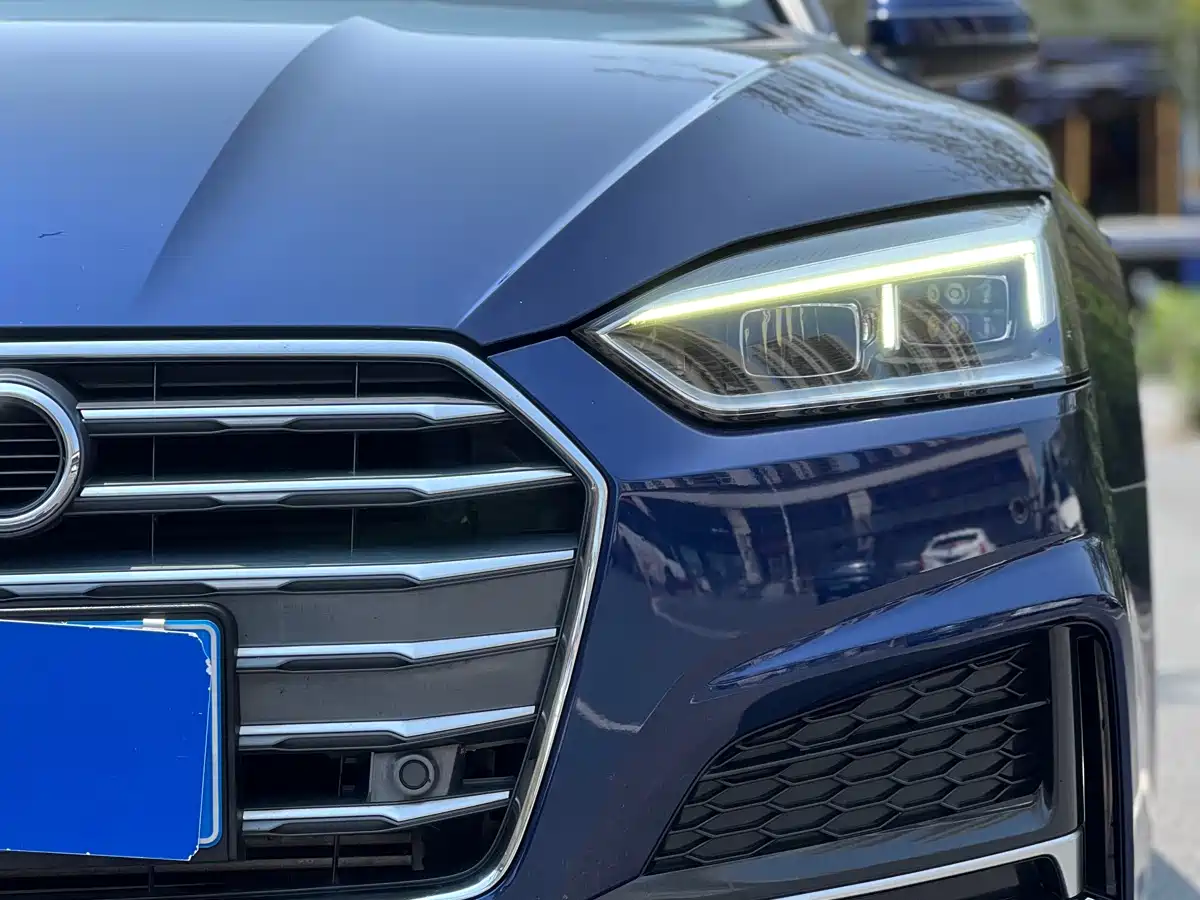 Audi A5 (Import) 2019 Sportback 40 TFSI Fashion фото 18