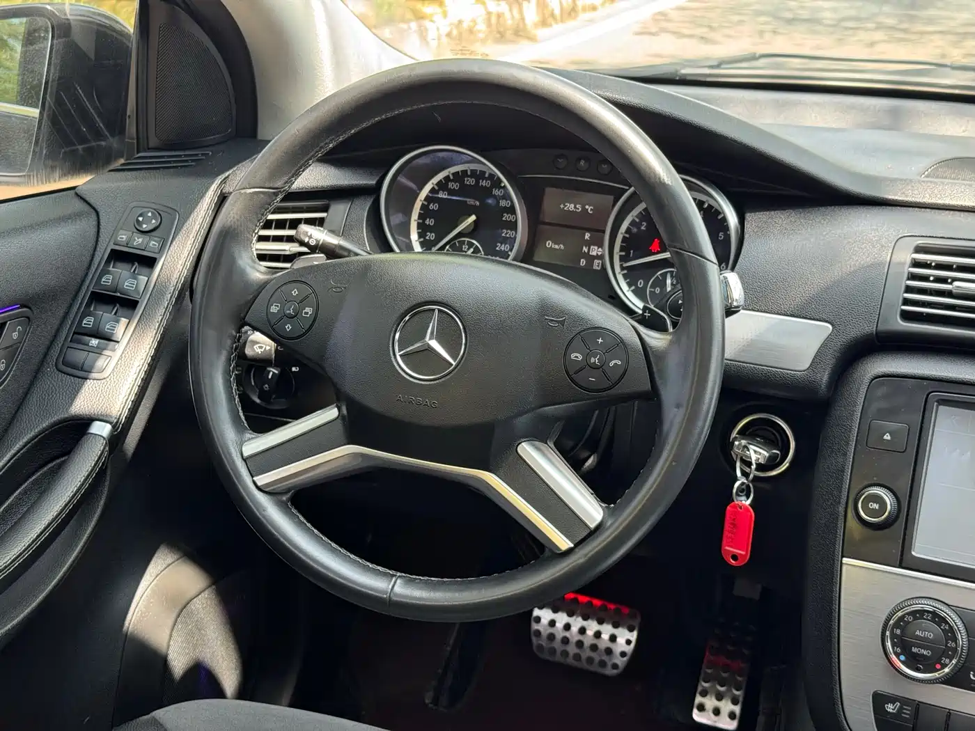 Mercedes-Benz R-Class 2014 R 320 4MATIC Business фото 7