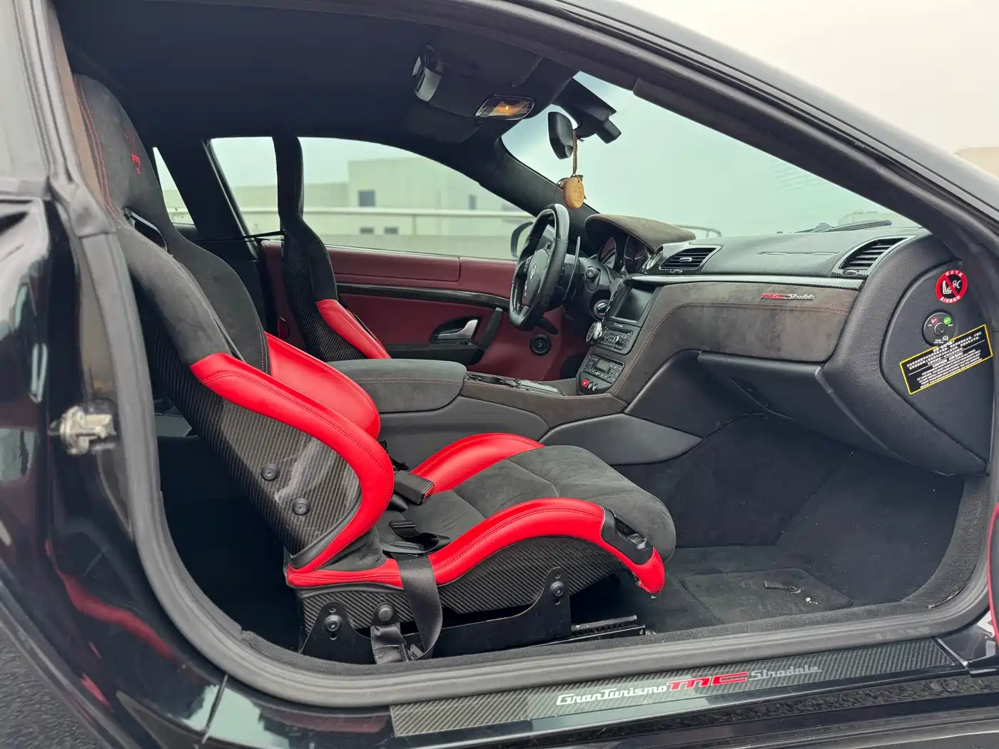 Maserati GranTurismo 2015 4.7L MC Centennial Edition фото 10