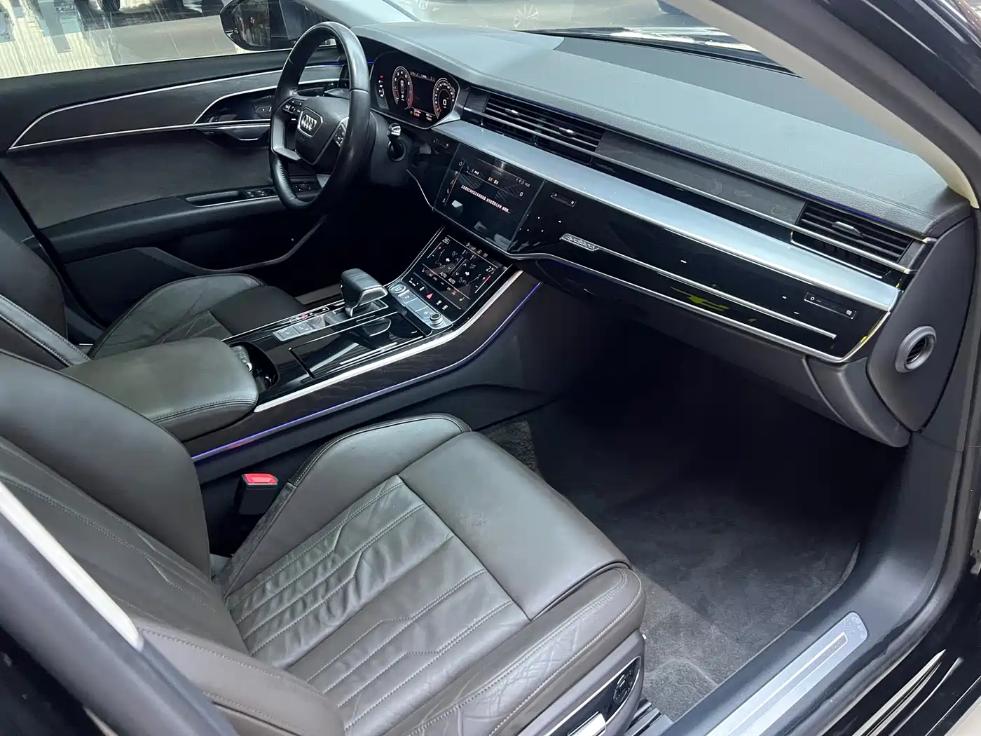 Audi A8 2019 Plus A8L 50 TFSI quattro Comfort фото 9
