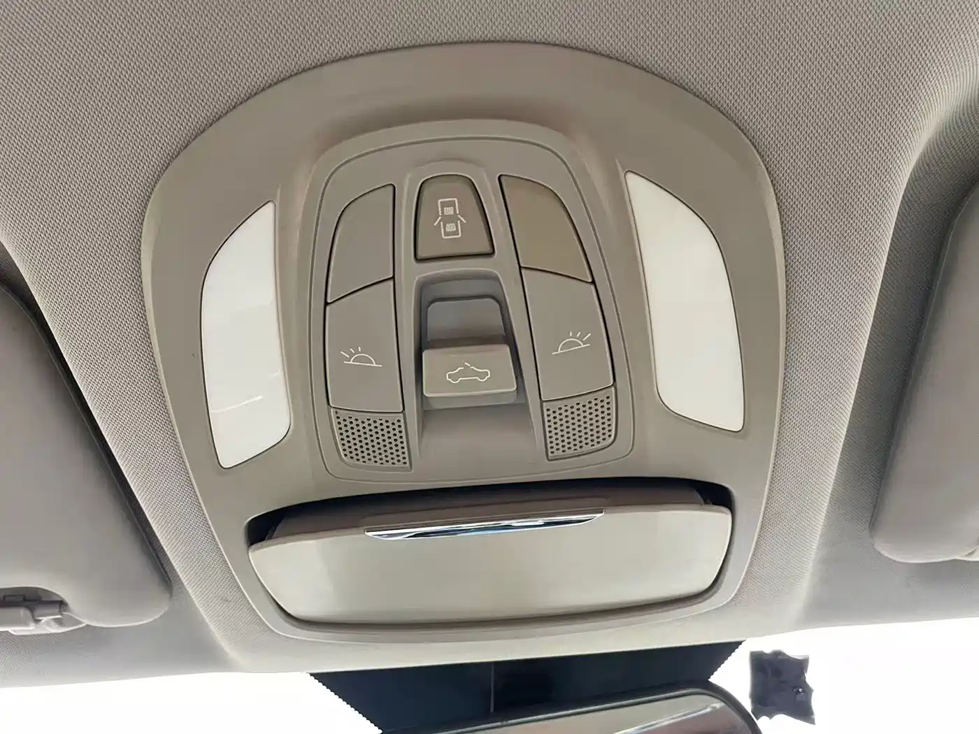 Baojun 730 2020 2019 1.5T CVT Flagship Edition 7-Seater China VI