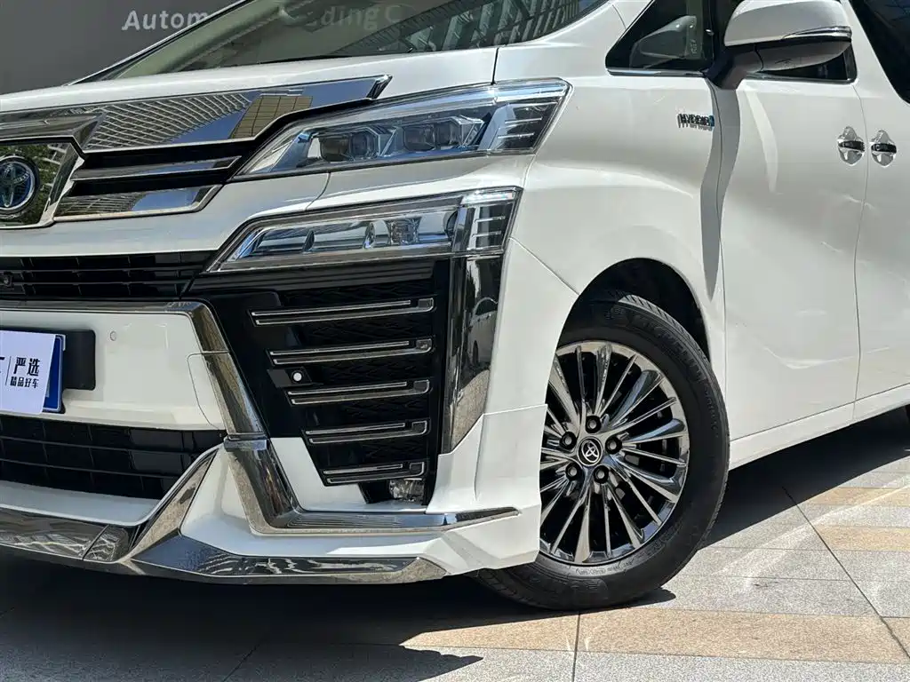 Toyota Vellfire 2020 Twin Engine 2.5L HV Premium Edition фото 9