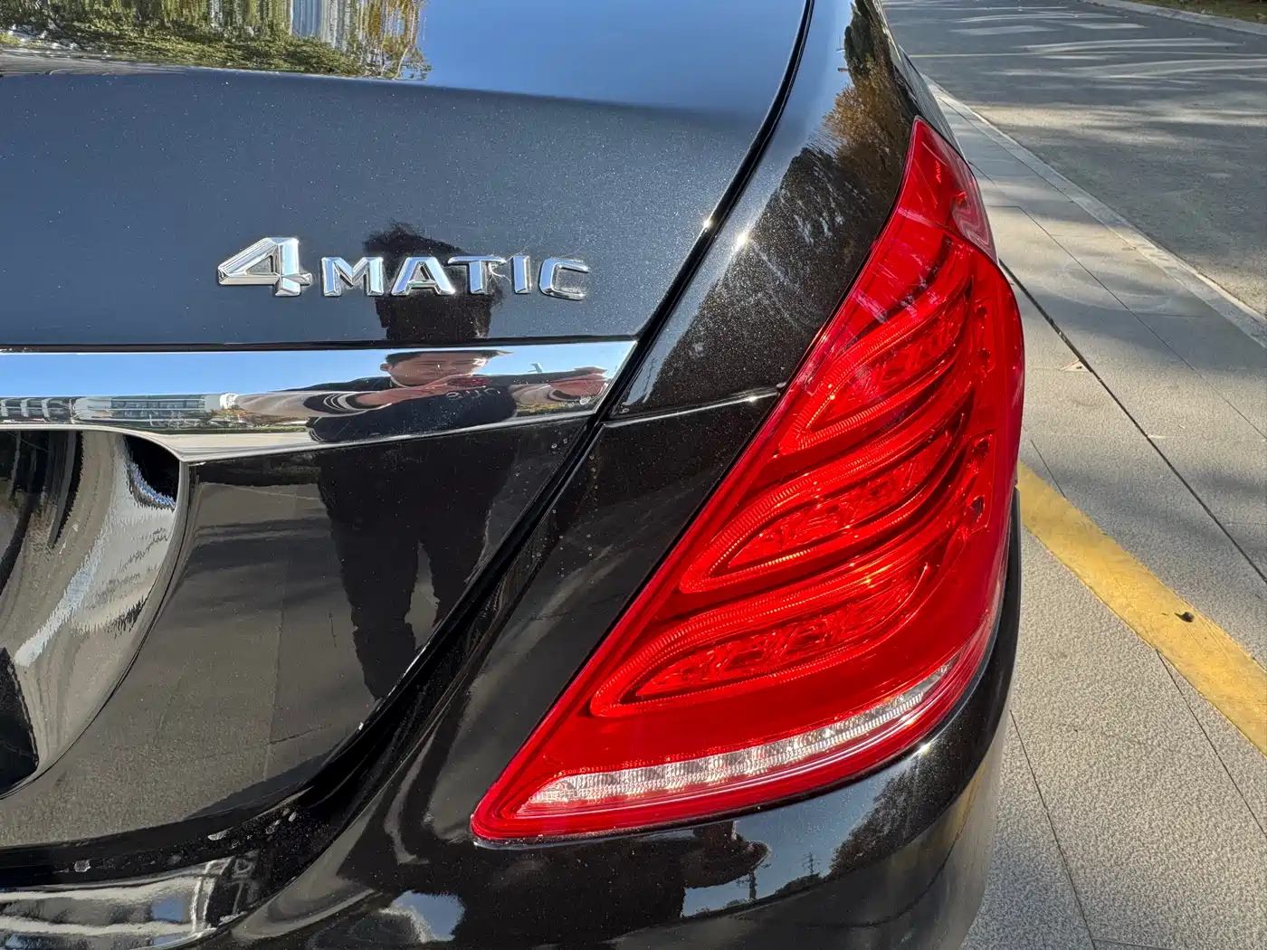 MERCEDES-BENZ S CLASS