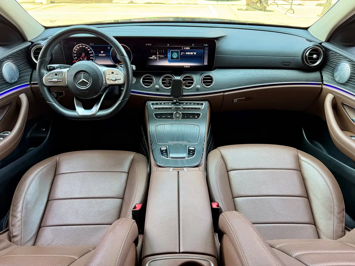 Mercedes-Benz E-Class 2020 E 300 L Sport Luxury Model фото 10