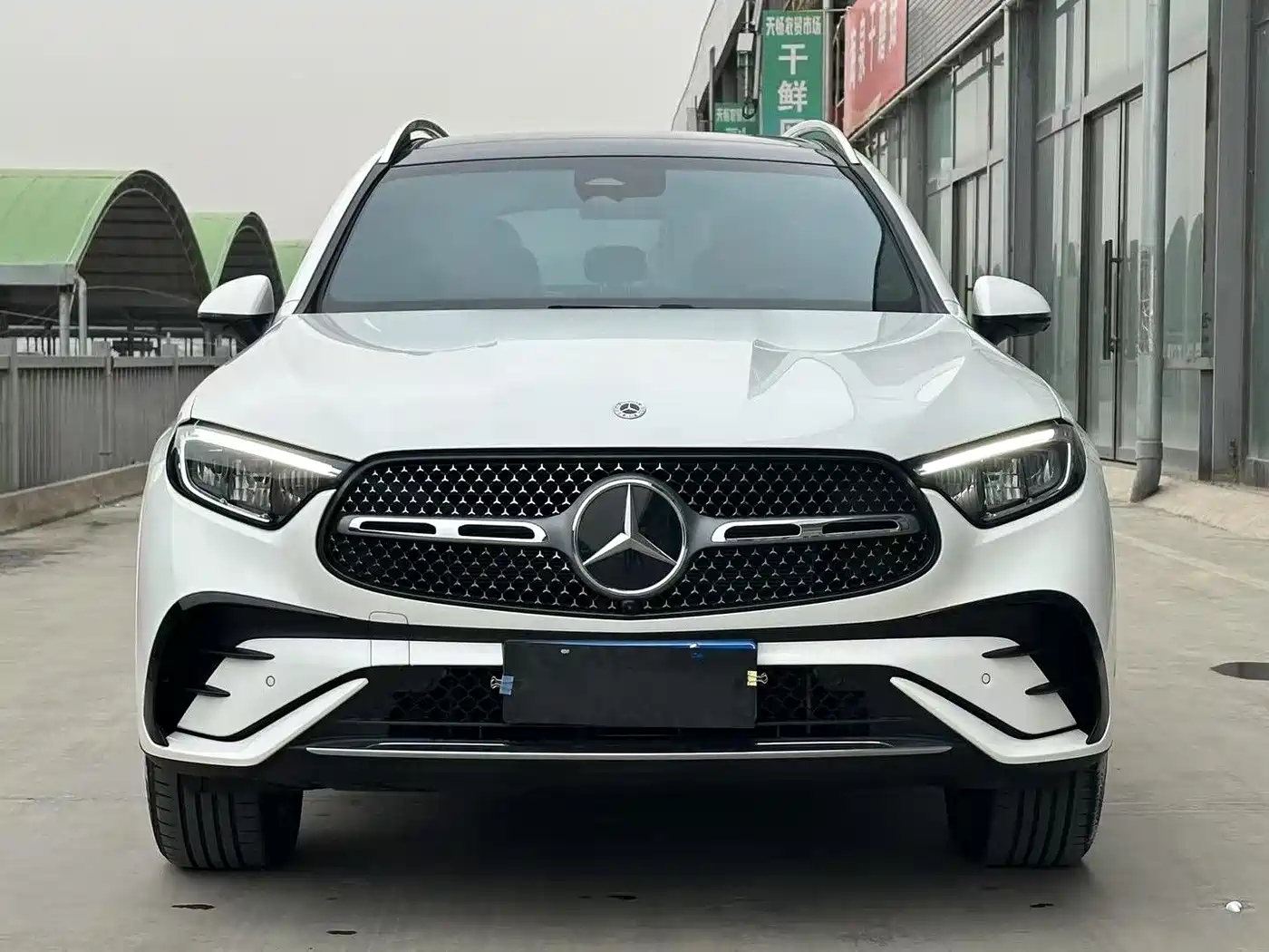 Mercedes-Benz GLC 2025 GLC 300 L 4MATIC Dynamic 5-seater фото 2