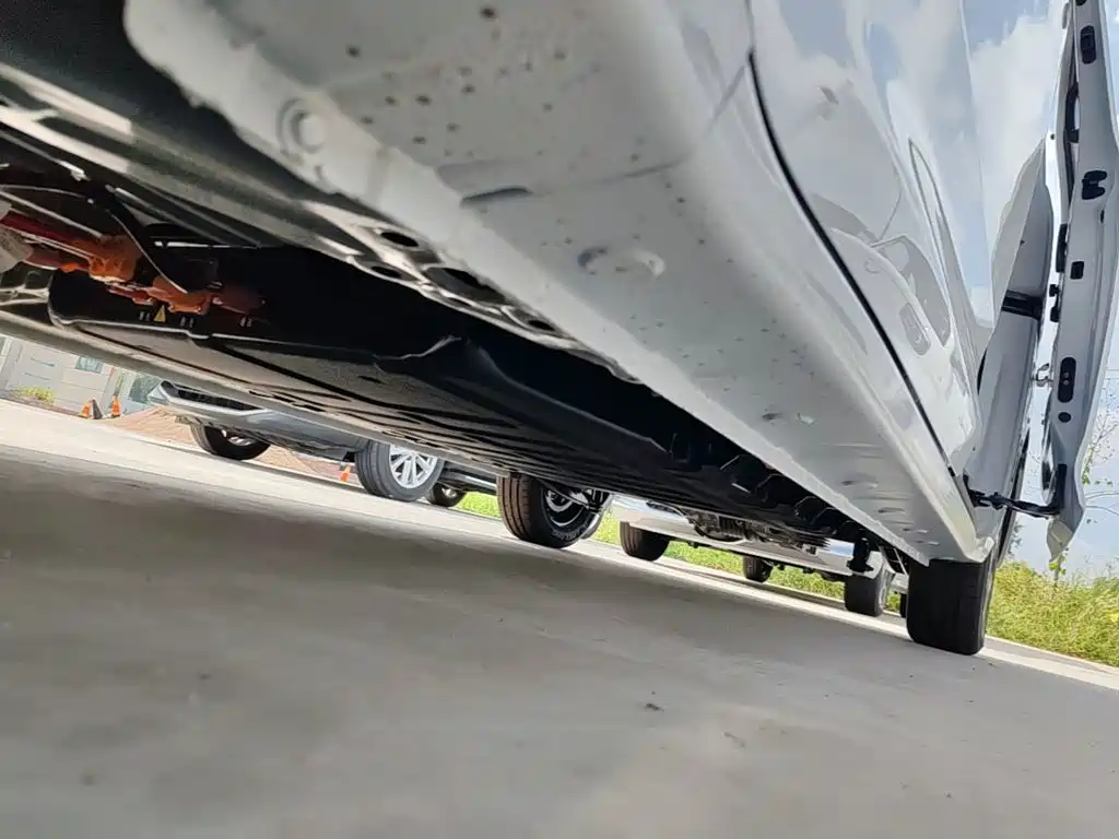 Wuling Motors Wuling Zhiguang NEV 2026 2025 Model 305km Base Version