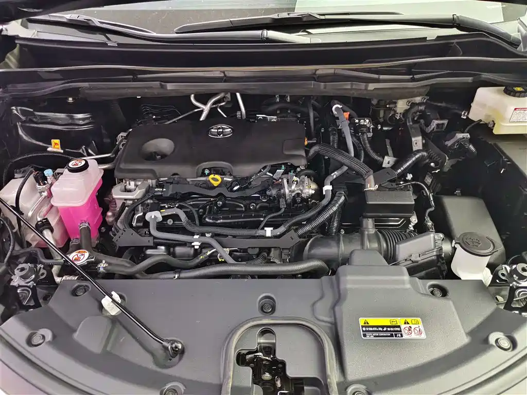 Toyota Granvia 2024 2.5L Hybrid Comfort фото 16