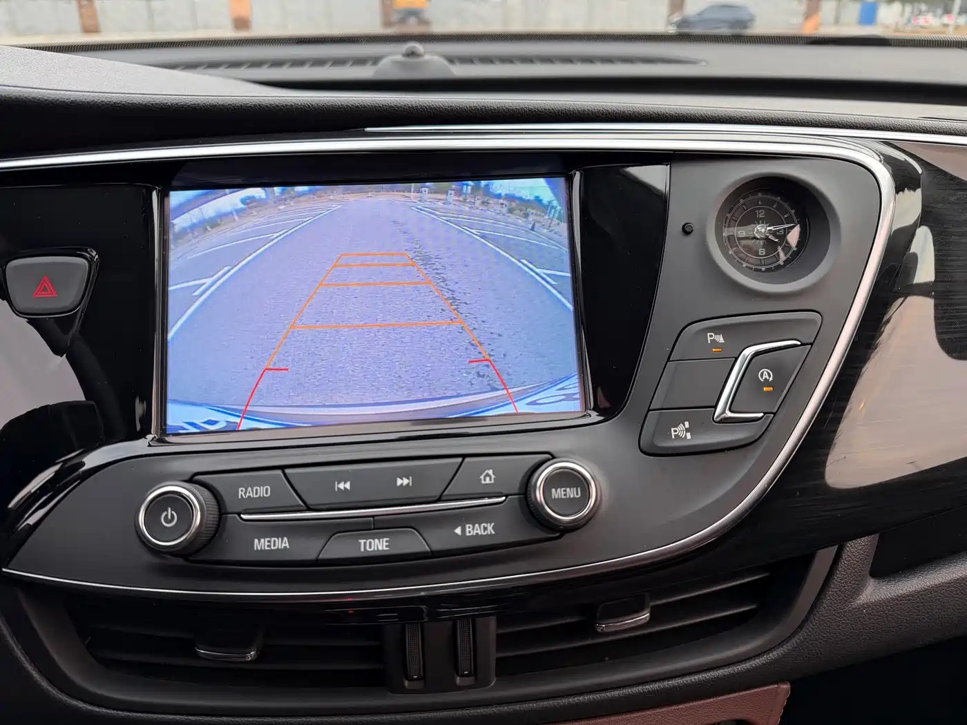 Buick Envision Plus 2018 20T 2WD Luxury фото 17