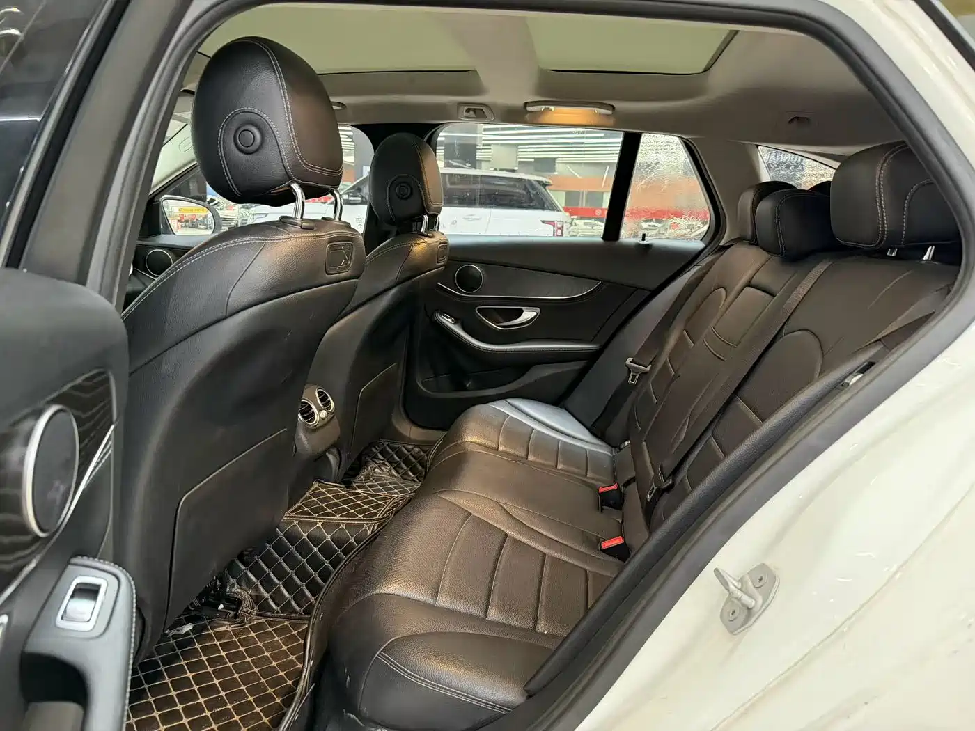 Mercedes-Benz C-Class (Import) 2015 C 200 Estate фото 8