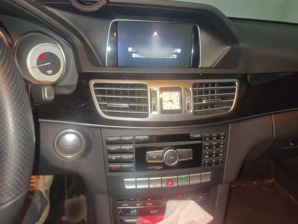 Mercedes-Benz E-Class 2015 E 260 L Sport фото 6