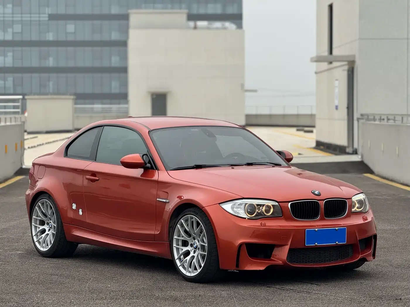 BMW 1 Series M 2011 1M Coupe фото 2