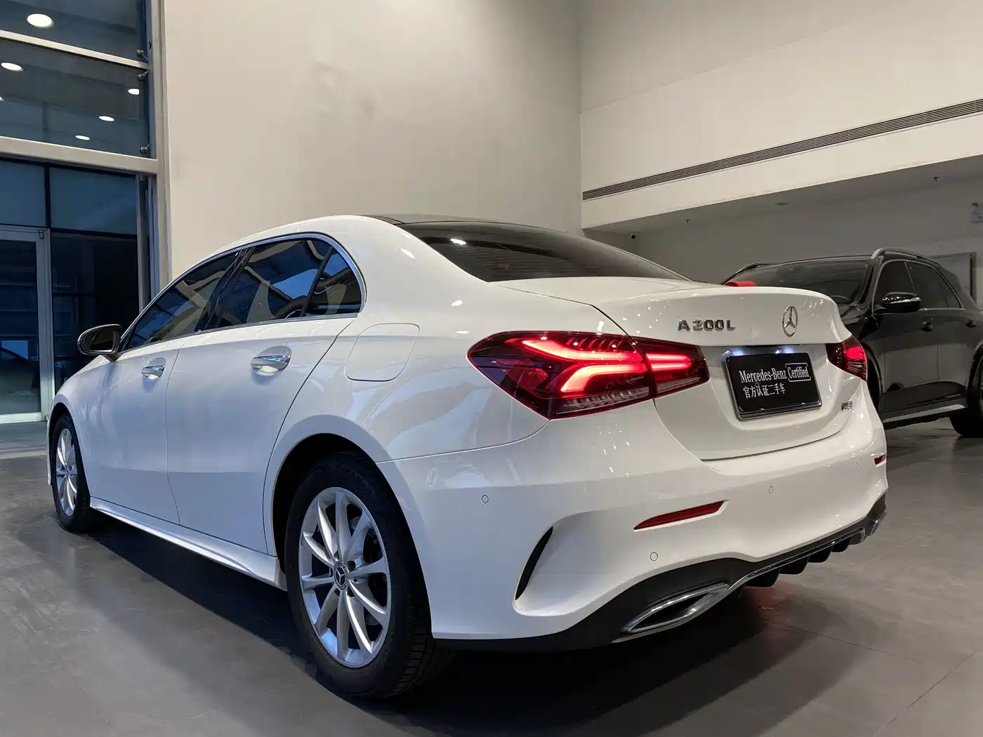 Mercedes-Benz A-Class 2021 A 200 L Sport Sedan Fashion Edition фото 15