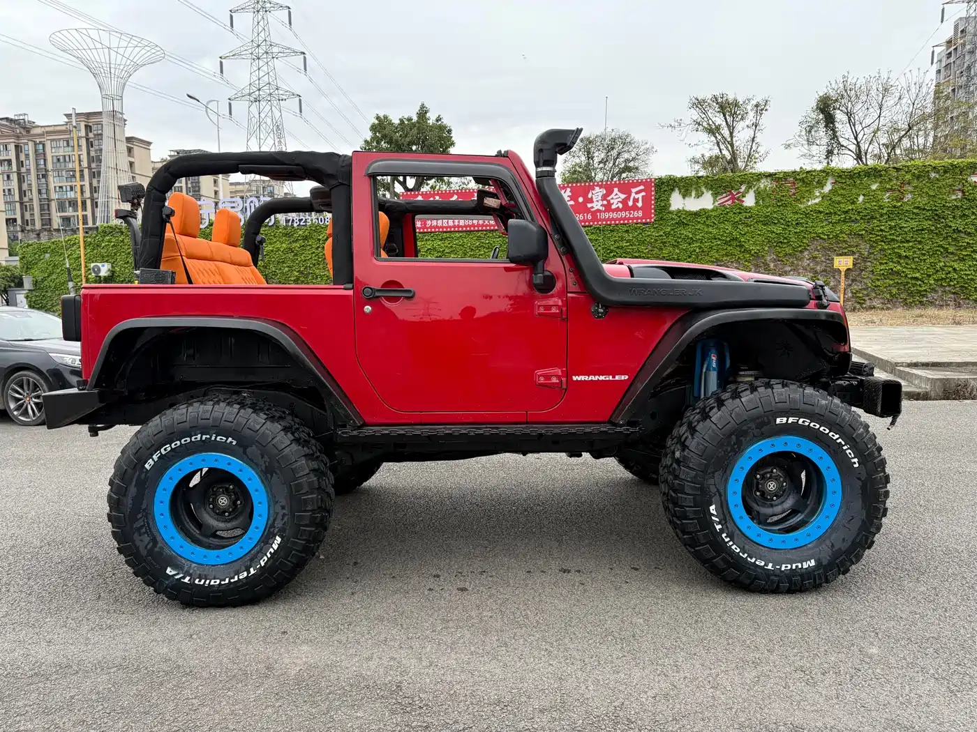 Фото 13 - Jeep Wrangler