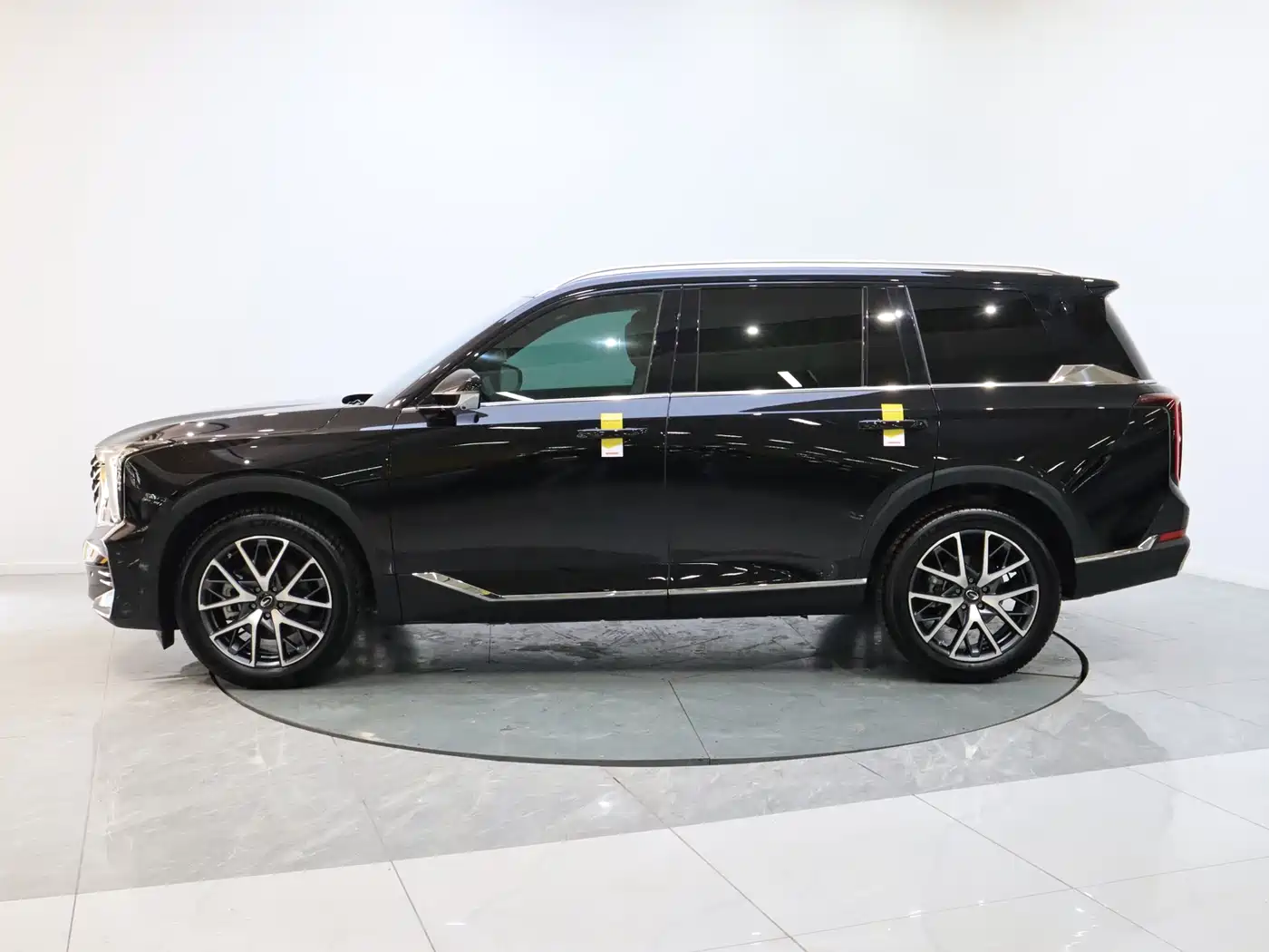 GAC Trumpchi Trumpchi GS8 2025 Pilot Series 2.0TGDI 2WD Luxury Edition 5-seater фото 5