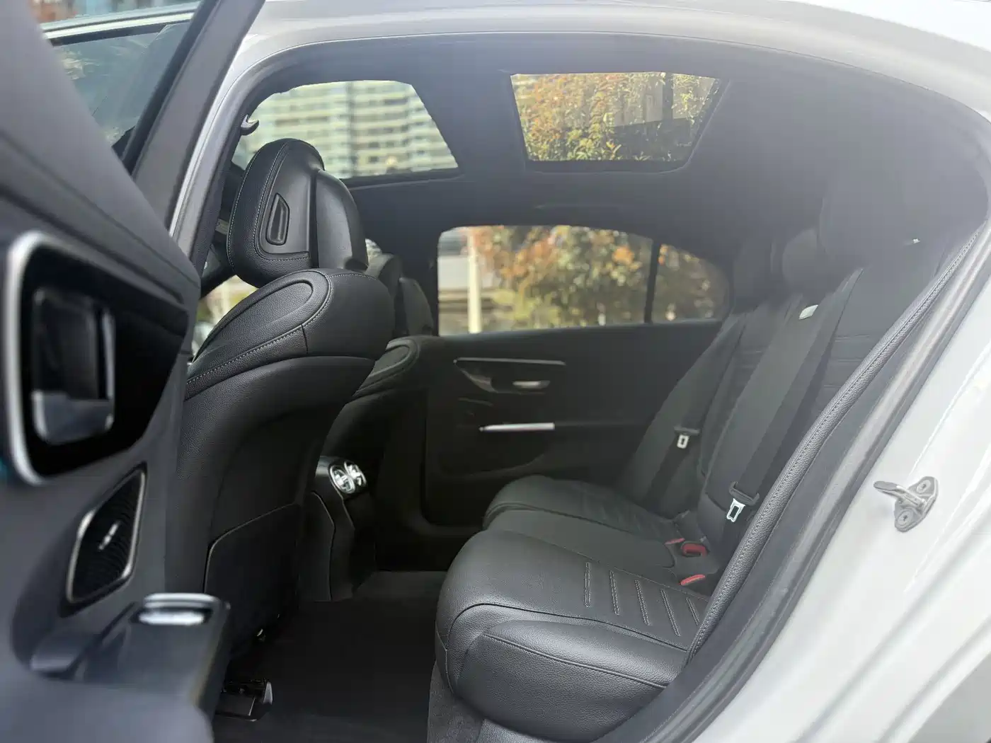 Mercedes-Benz C-Class 2022 C 260 L Sport Edition фото 7