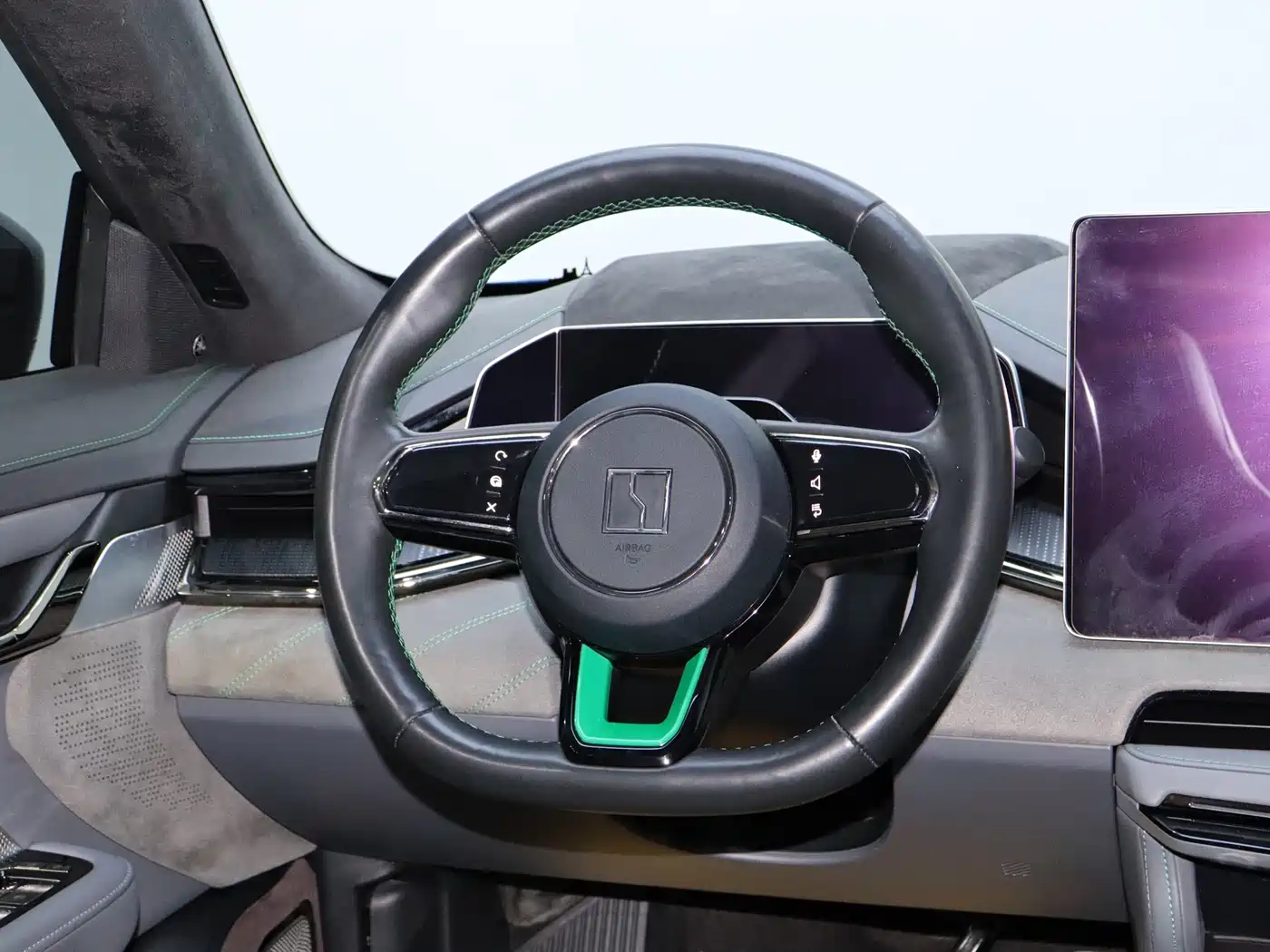 ZEEKR EXTREME KRYPTON 001