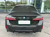 Фото 18 - BMW i5 M60