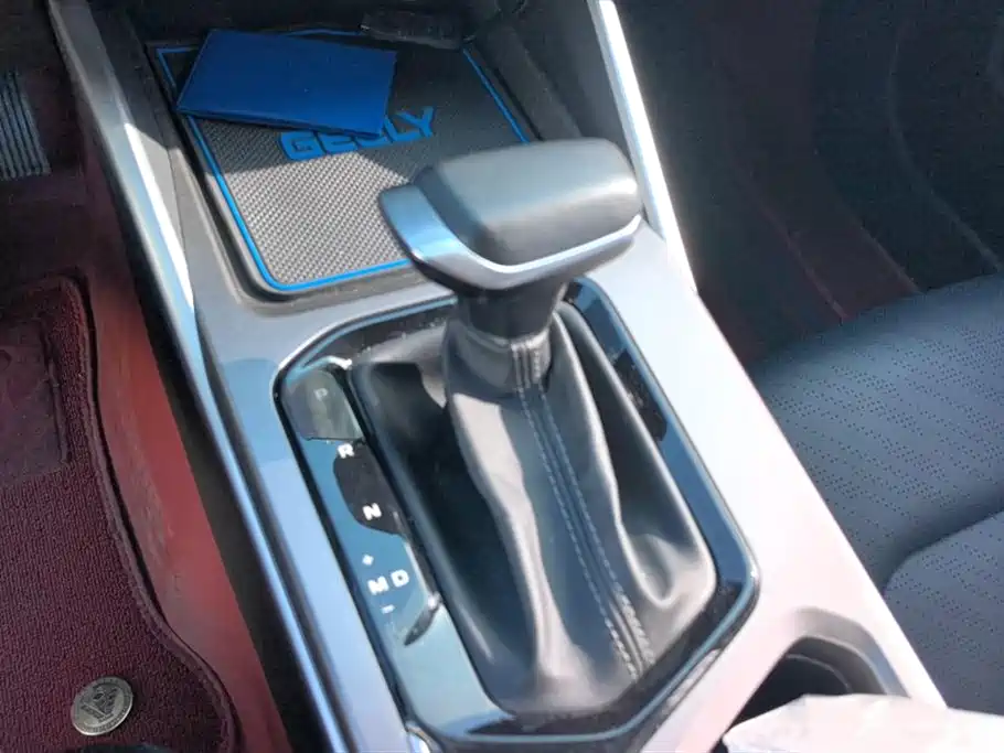 GEELY AUTOMOBILE EMGRAND