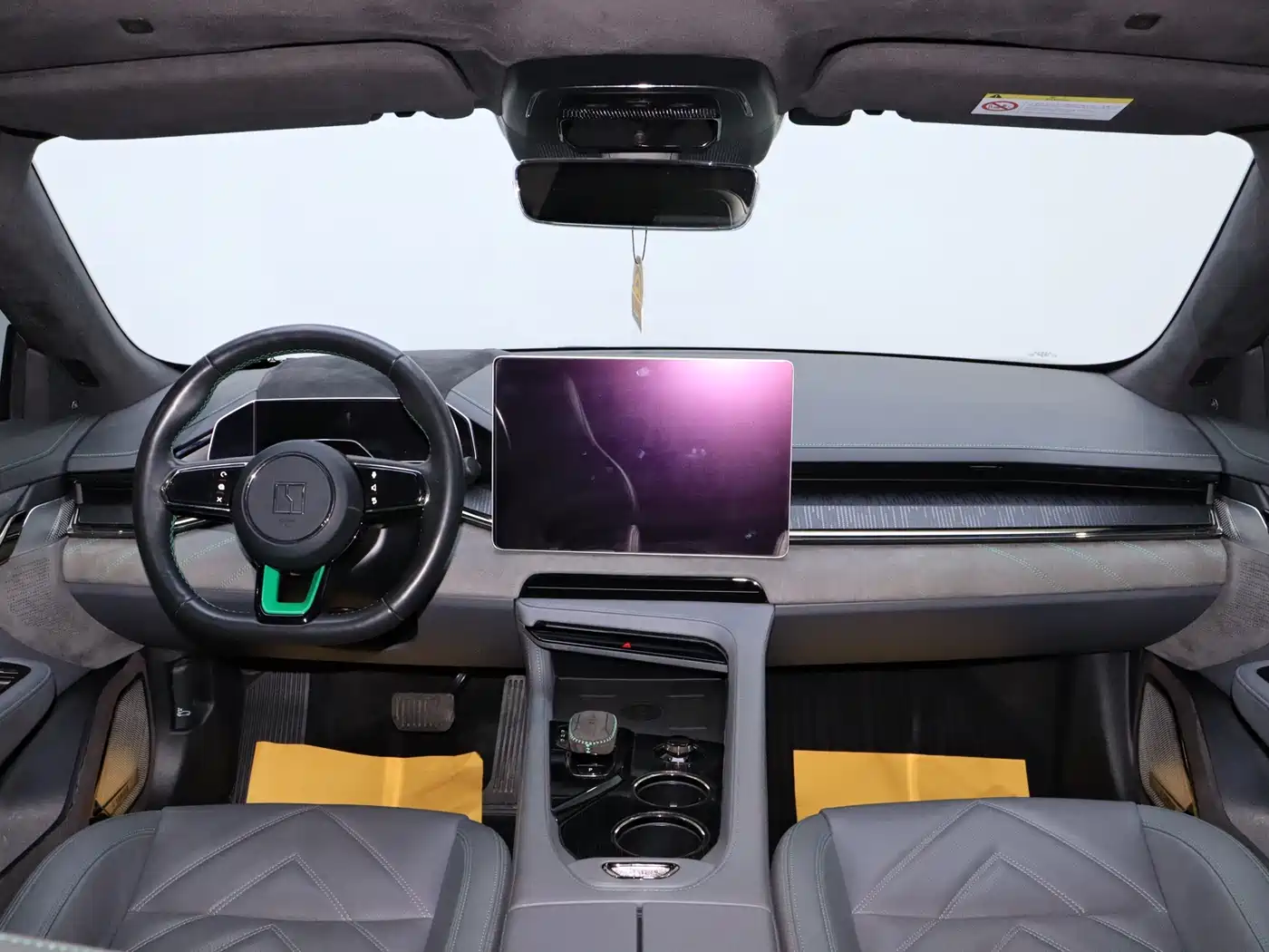 ZEEKR EXTREME KRYPTON 001