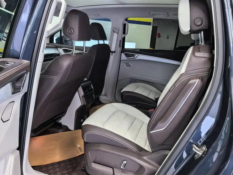 Volkswagen Talagon 2022 380TSI 4WD Luxury Premium Pro Edition 6-seater фото 11