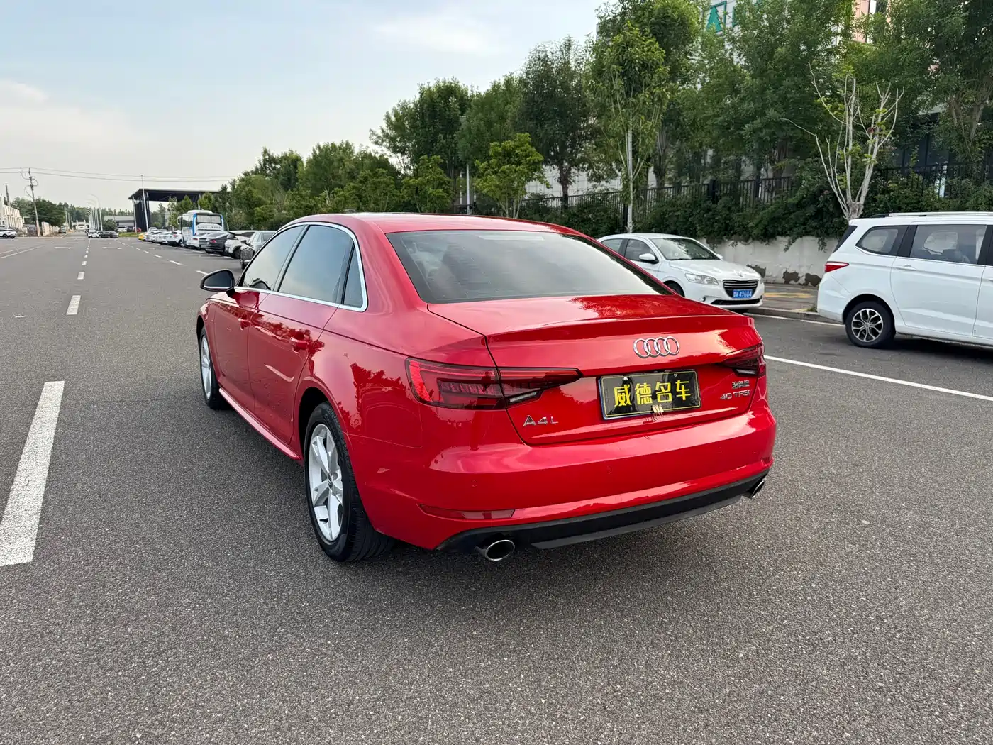 Audi A4L 2017 Plus 40 TFSI Fashion фото 5
