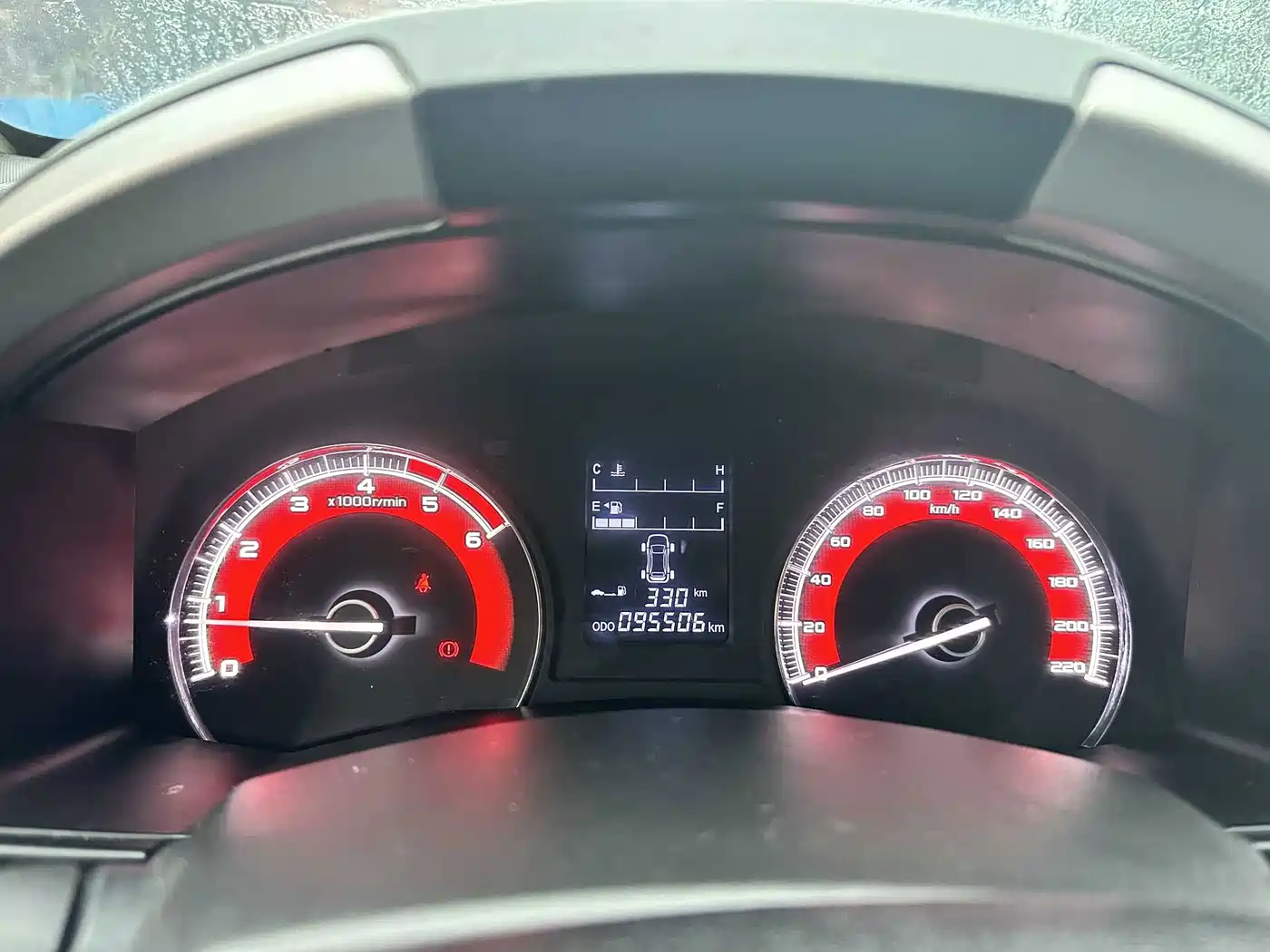 Isuzu Lingtuo 2019 2018 2.5T 2WD Base Model JE4D25Q5A