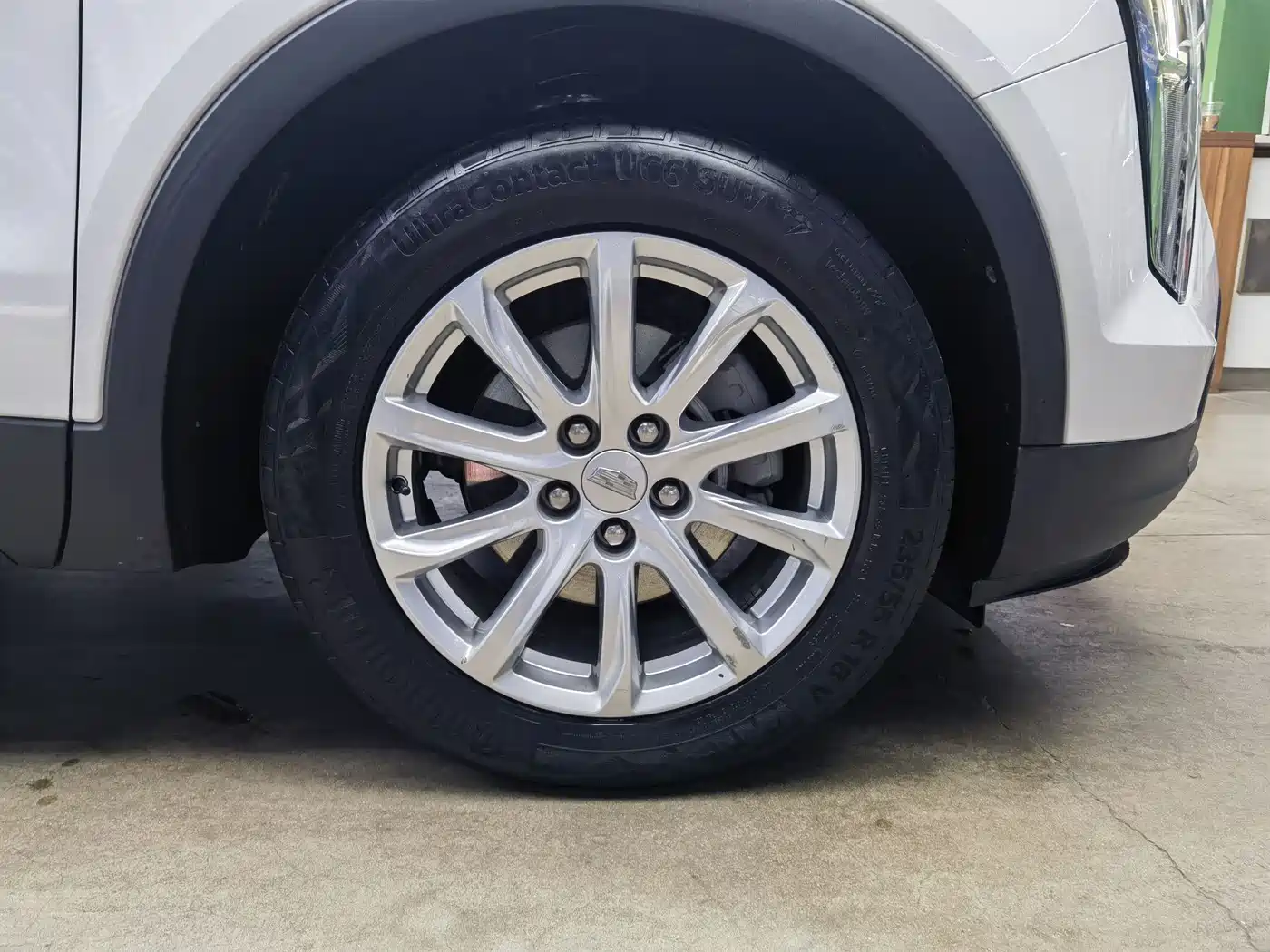 CADILLAC XT4