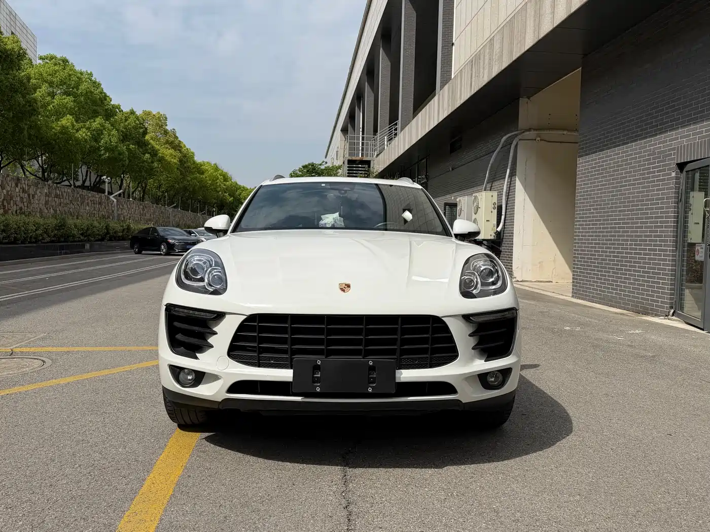 Porsche Macan 2017 Macan 2.0T фото 2