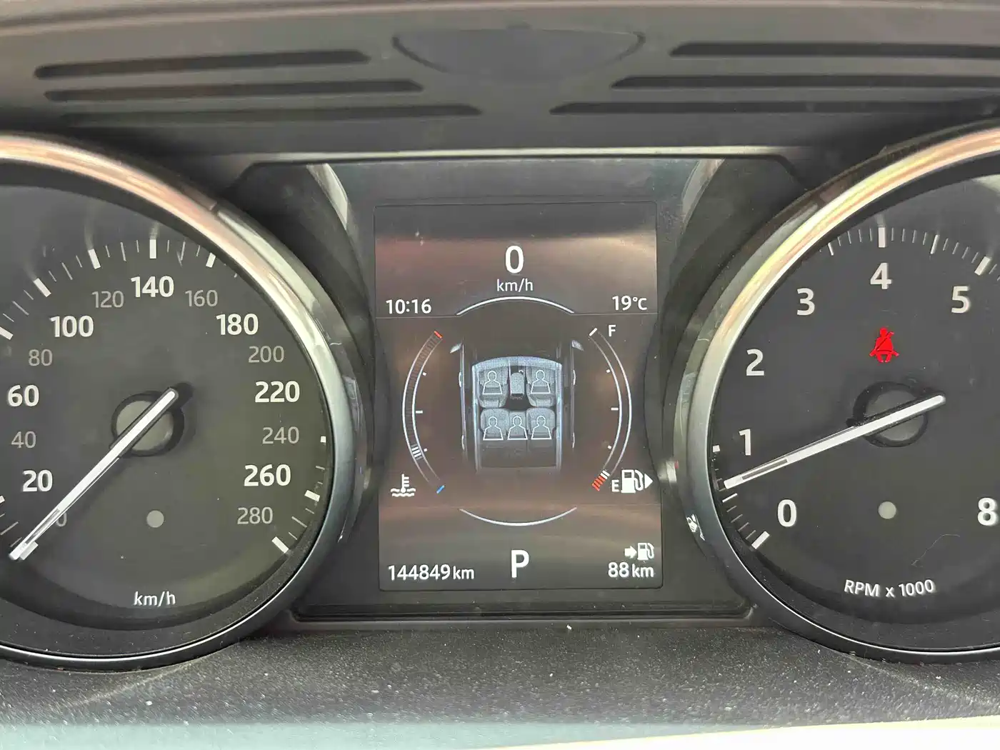 Land Rover Range Rover Sport 2015 3.0 SC V6 HSE фото 11