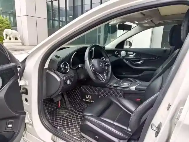 Mercedes-Benz C-Class 2019 Facelift C 260 L Sport фото 13
