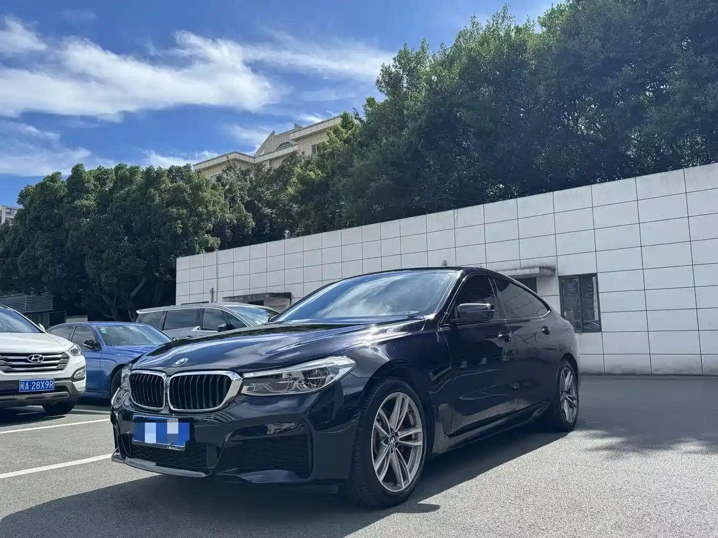 BMW 6 Series GT 2018 630i Luxury Design Package
