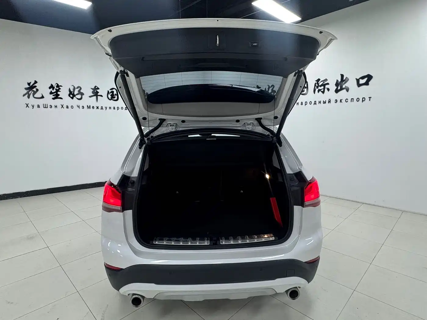 BMW X1 2022 sDrive20Li Fashion фото 10