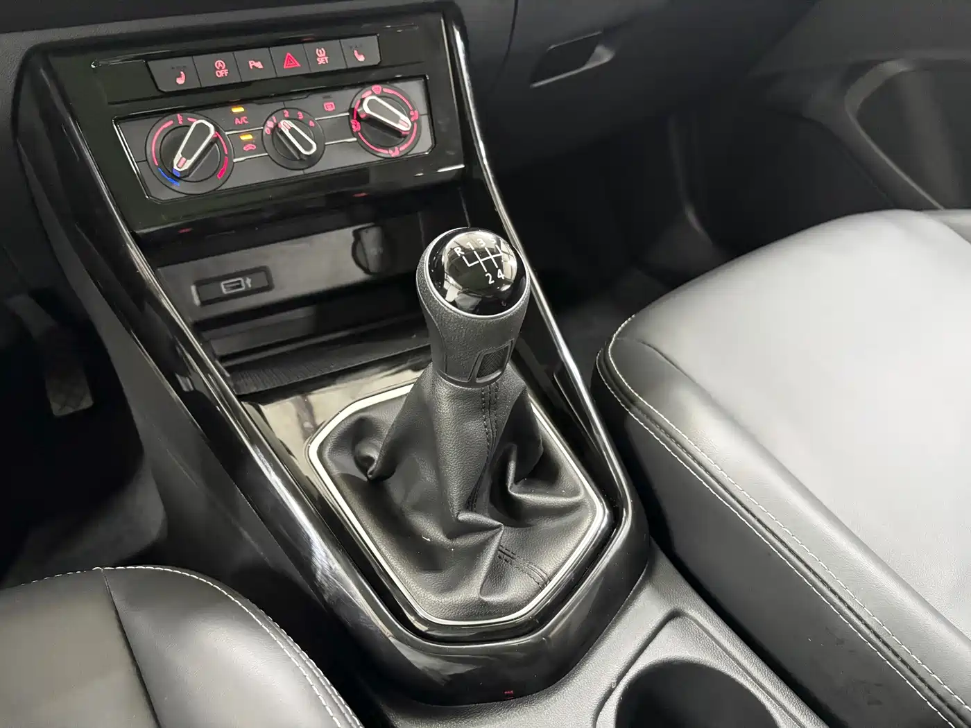 Фото 16 - Jetta VS7