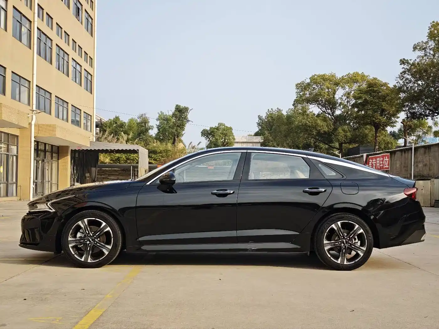 Kia K5 2021 270T CVVD Renewal Edition фото 3