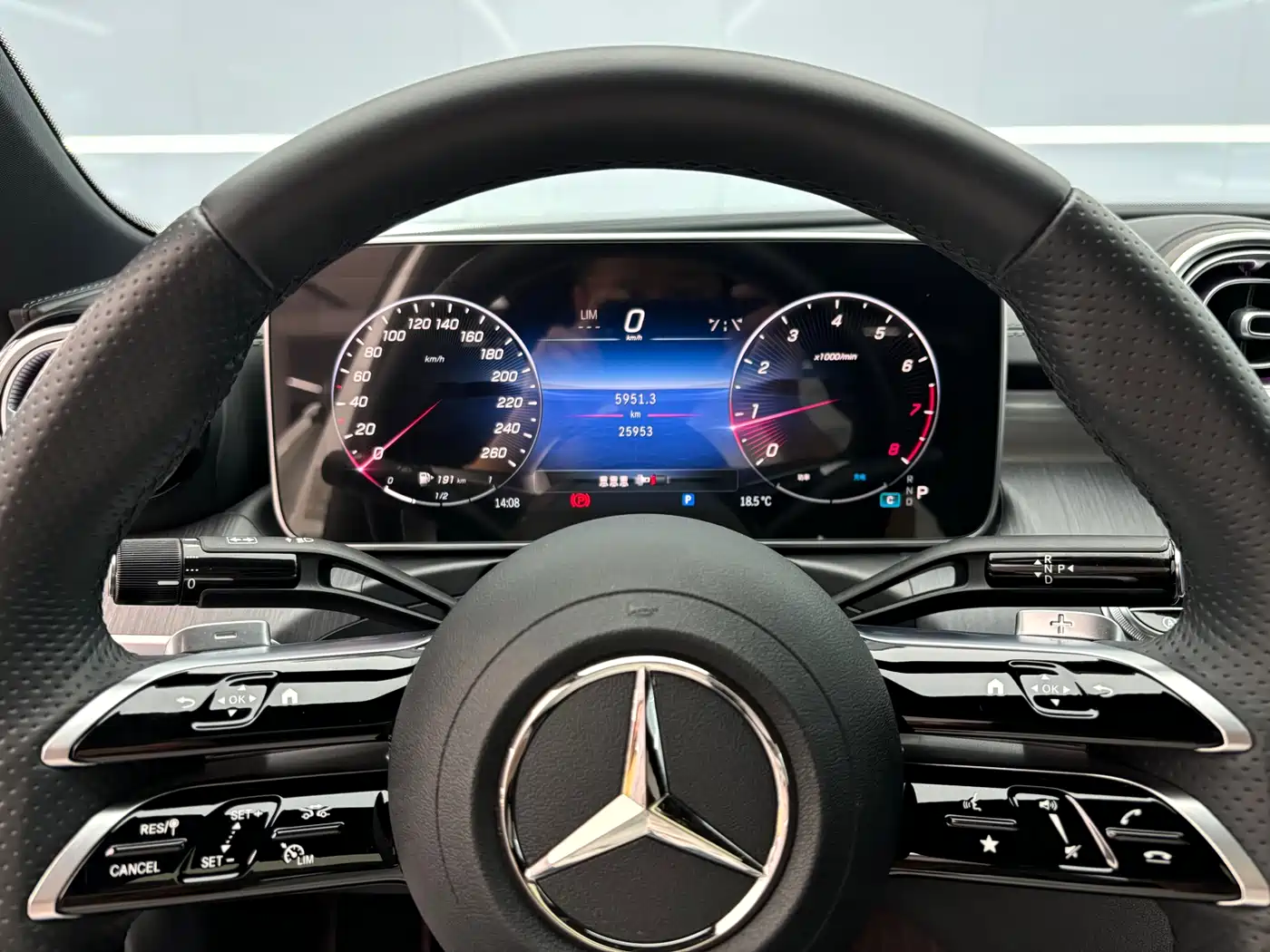 Mercedes-Benz C-Class 2024 C 260 L Sport фото 25