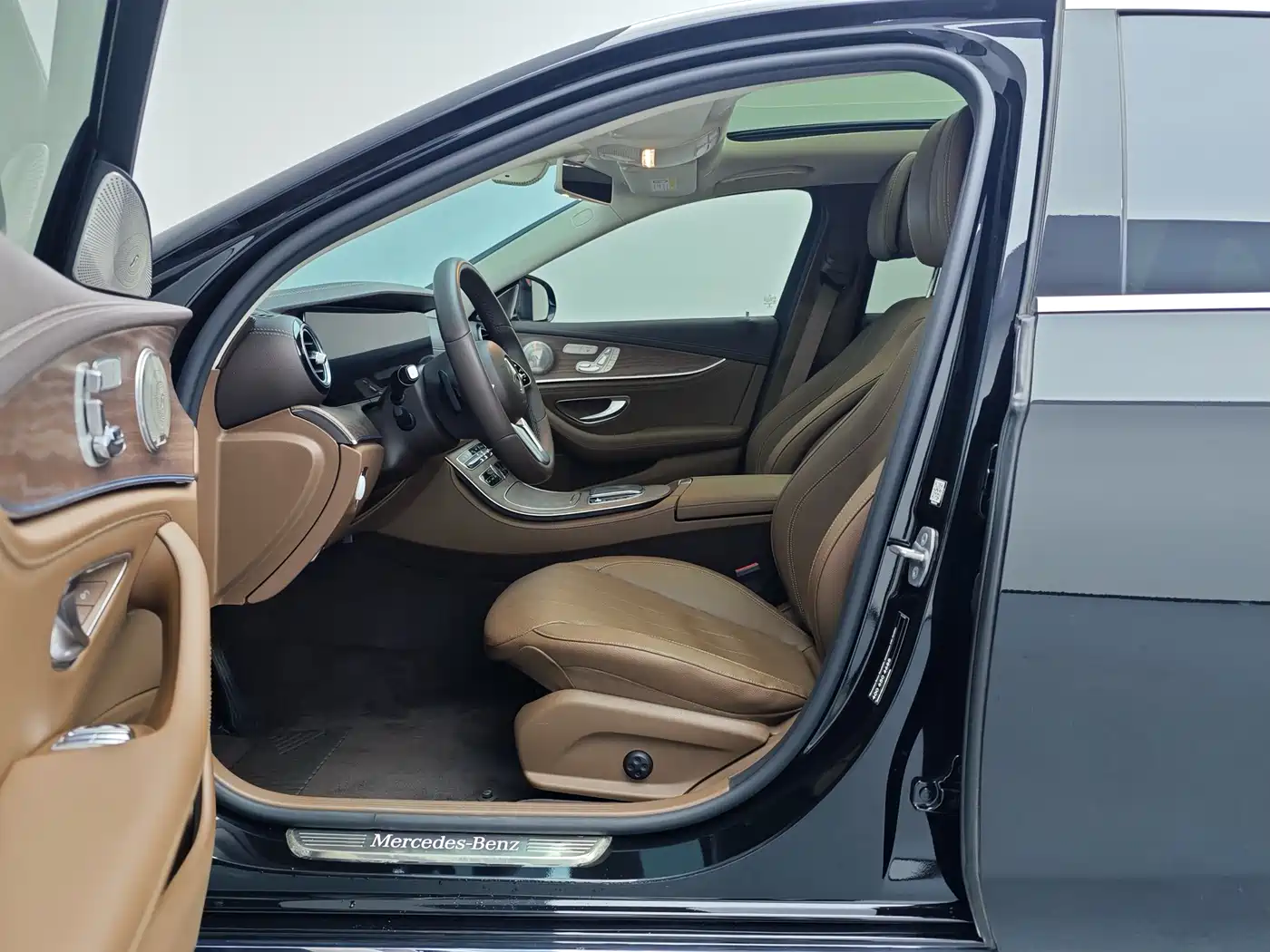 Mercedes-Benz E-Class 2019 Facelift E 300 L Fashion фото 14