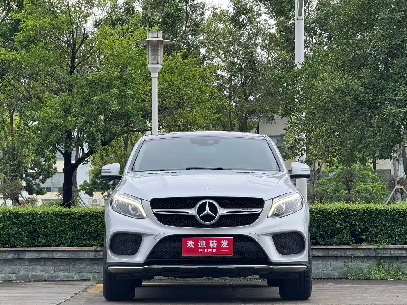 Mercedes-Benz GLE Coupe 2015 GLE 320 4MATIC Coupe SUV фото 2