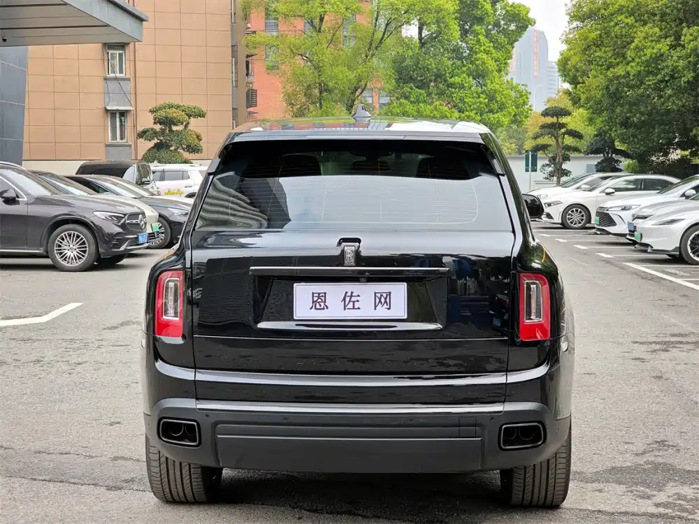 ROLLS-ROYCE CULLINAN