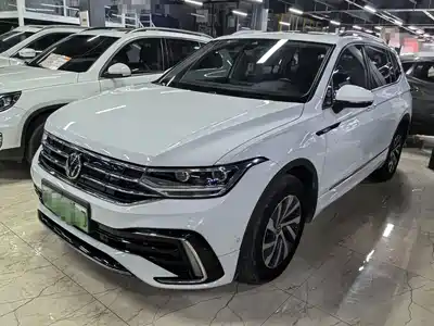 Volkswagen Tiguan L PHEV