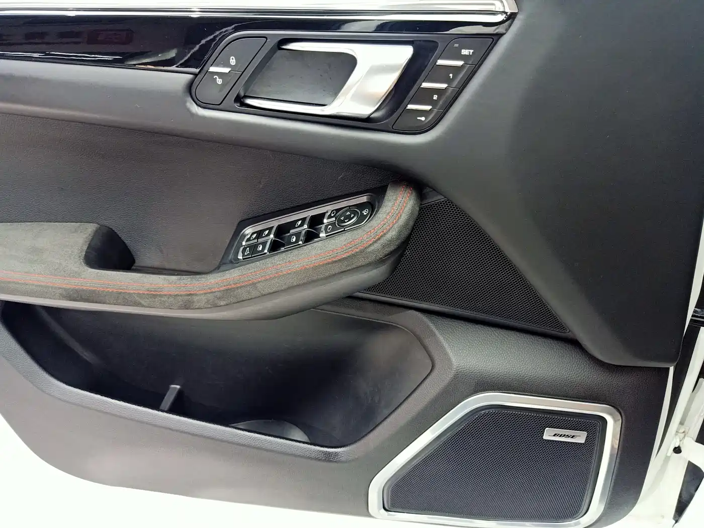 Porsche Macan 2014 Macan S 3.0T фото 14