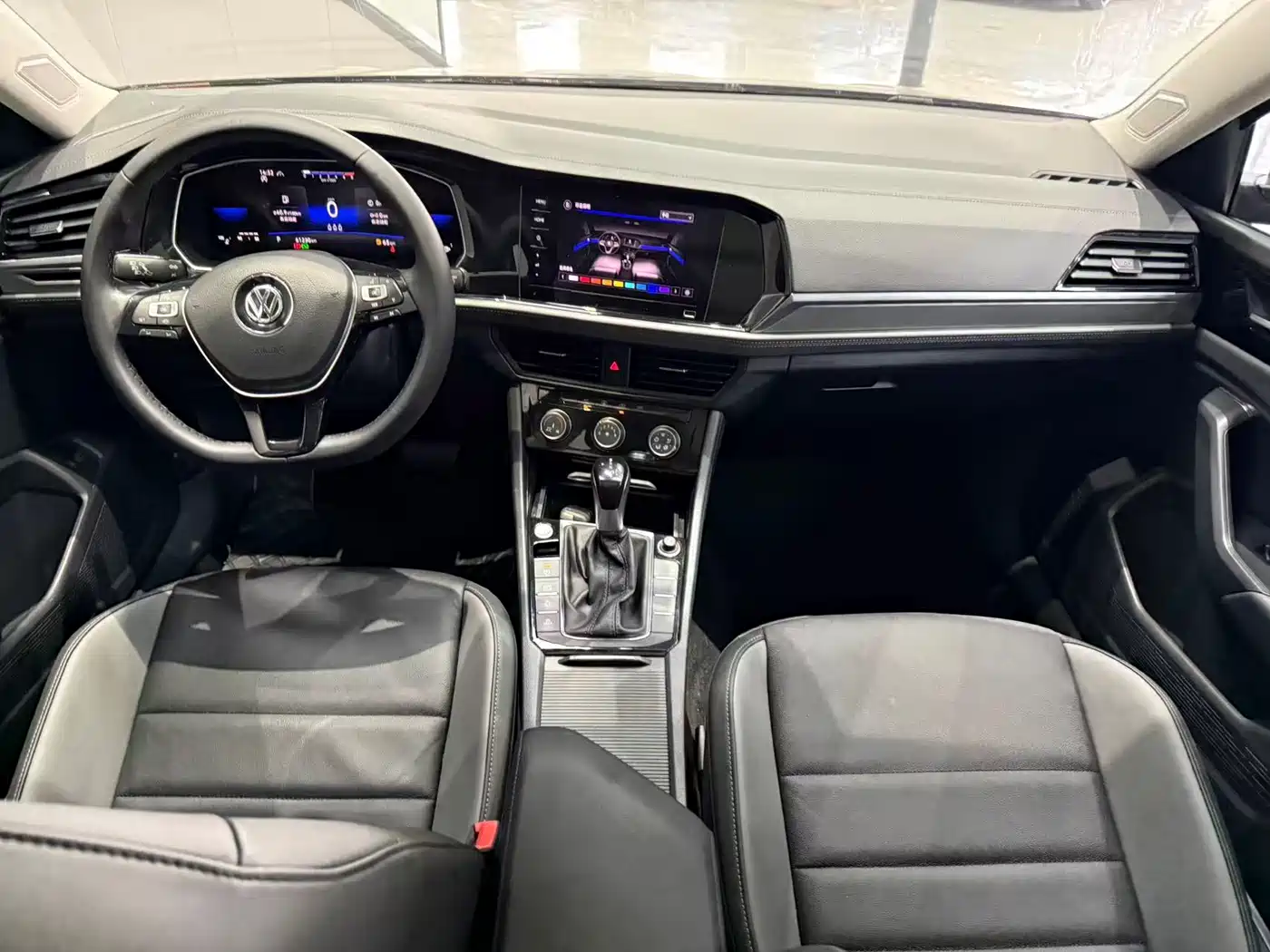 Volkswagen Sagitar 2021 280TSI DSG Surpassing Edition фото 10