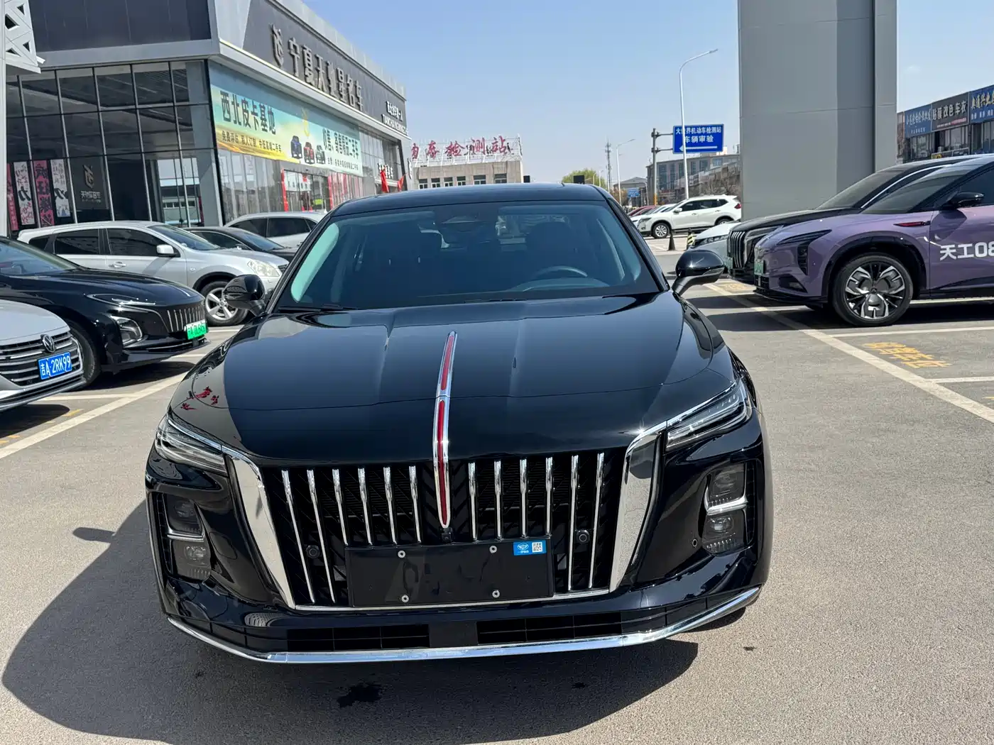 Hongqi H5 PHEV 2025 170 Super Hybrid Edition фото 3
